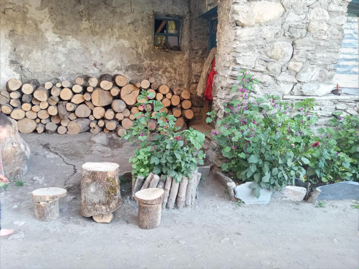Stone House Marexi Otel Adishi Dış mekan fotoğraf