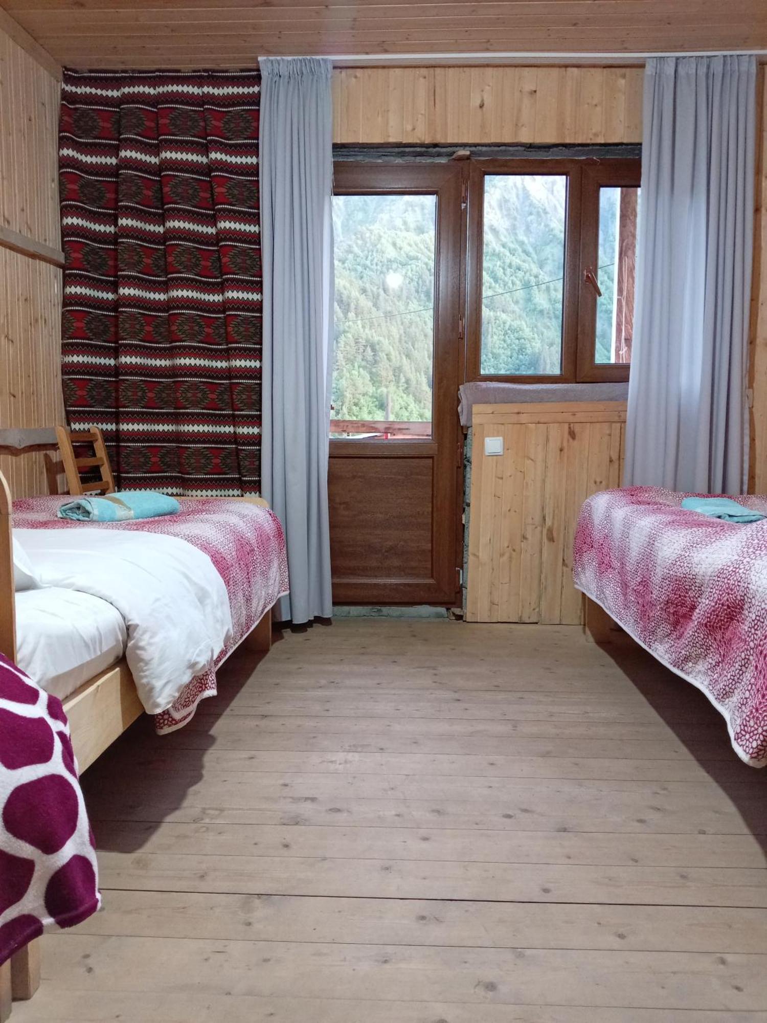 Stone House Marexi Otel Adishi Dış mekan fotoğraf